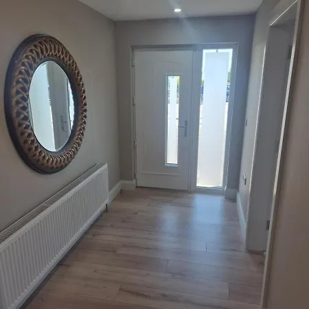 Main Street Blackrock Holiday home Sandymount